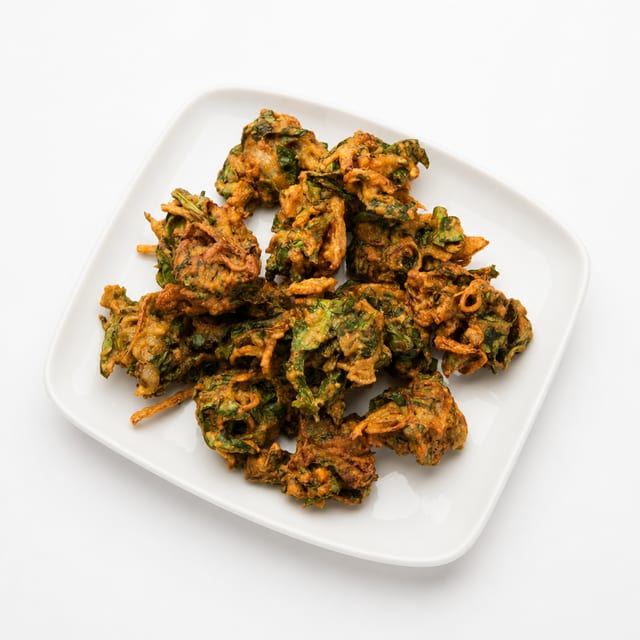 Onion Spinach Pakoda.