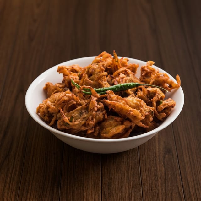 Onion Pakoda.